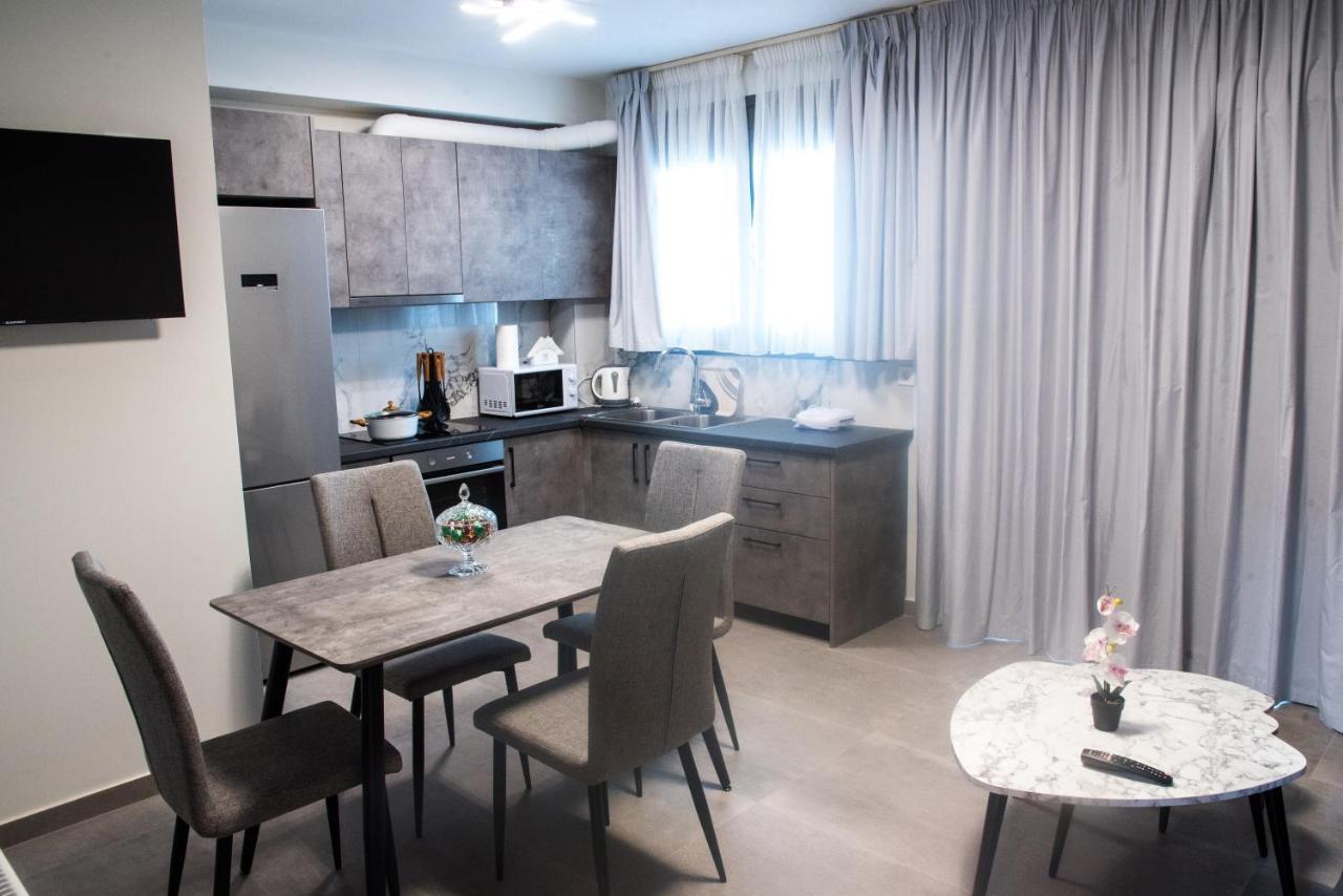 Poly S Home Joánina Kültér fotó