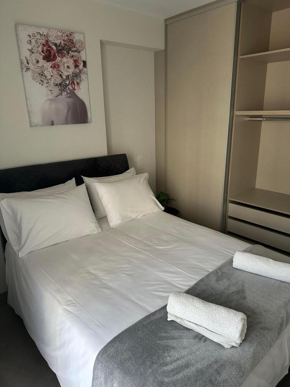 Poly S Home Joánina Kültér fotó